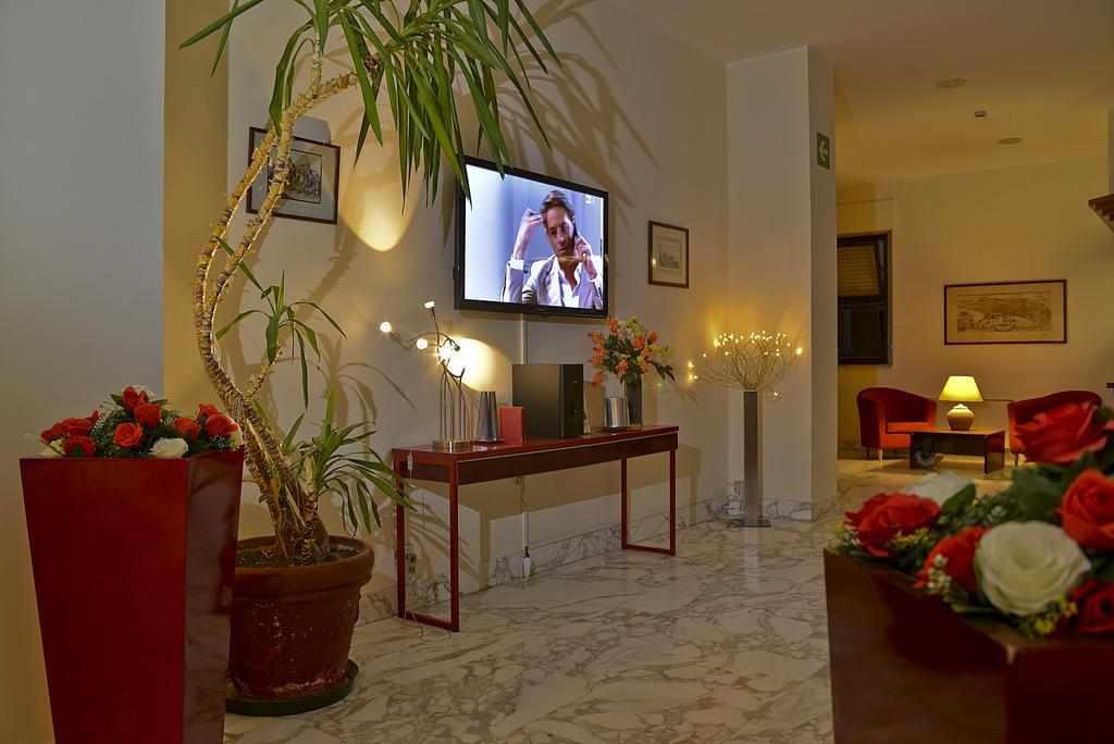 Hotel Mediterraneo Chianciano Terme Exterior photo